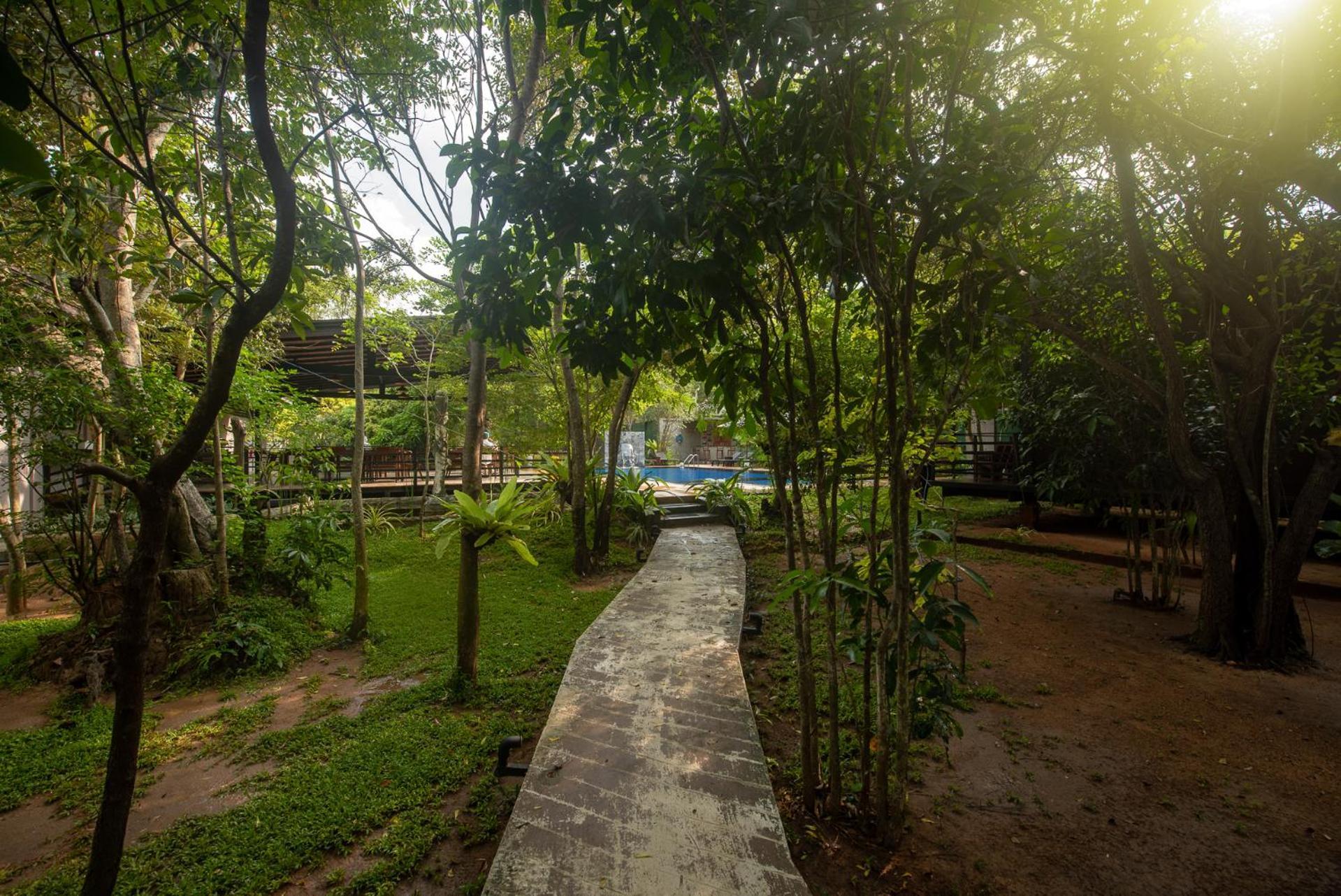 Atha Resort Sigiriya Exterior photo